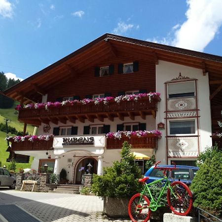 Garni Rubens B&B Selva di Val Gardena Exterior foto